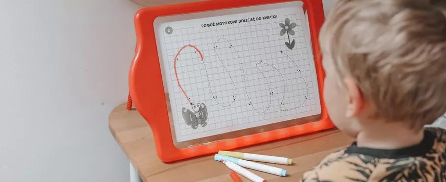 Edukacja przez zabawę z Carotiną