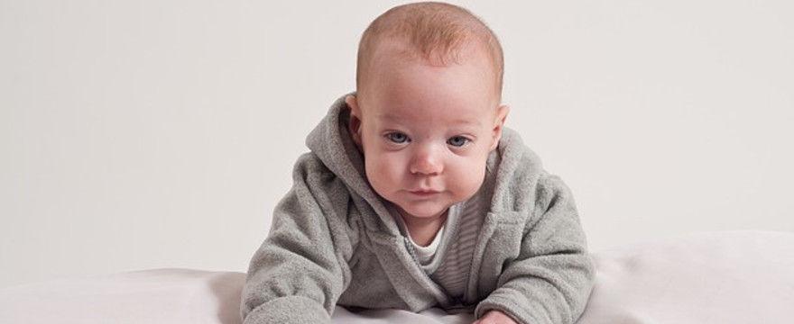 Niedobór witaminy D u niemowląt - dlaczego suplementacja jest tak ważna?
