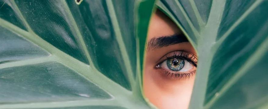 Skóra tłusta lub skłonna do trądziku? Sprawdź, co polecają Influencerki!