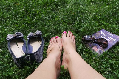 Piękne stopy to zdrowe stopy. Jak o nie zadbać?