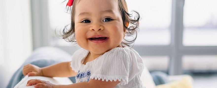 Syrop z cebuli dla rocznego dziecka: czy można podawać małemu dziecku i jak działa?
