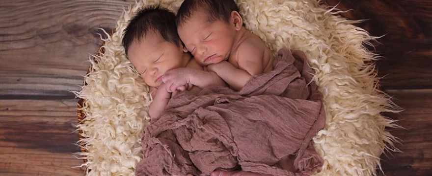 W Chinach urodziły się zmodyfikowane genetycznie dzieci. Naukowcy są oburzeni!