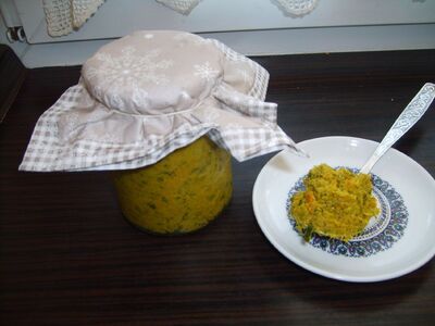 Pasta drobiowo-warzywna .